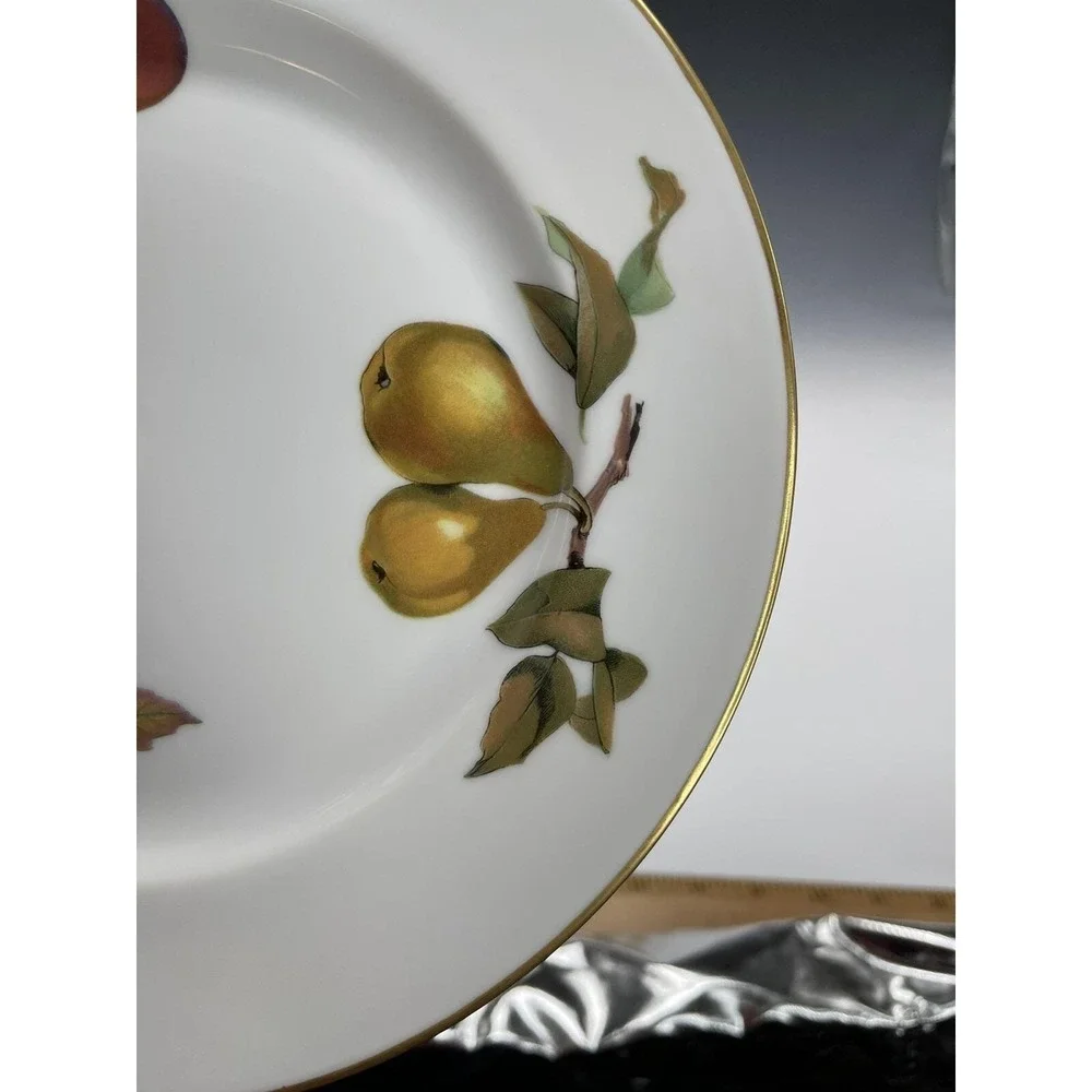 Royal Worcester Evesham Gold Rim 8